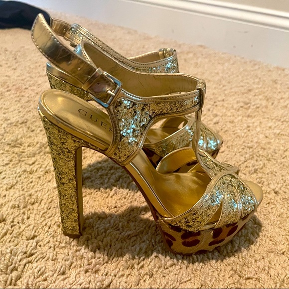 GUESS Heel Platform Stiletto Leopard Fur Shimmer Gold Ankle Strap Shoes Size 7 - Picture 1 of 9